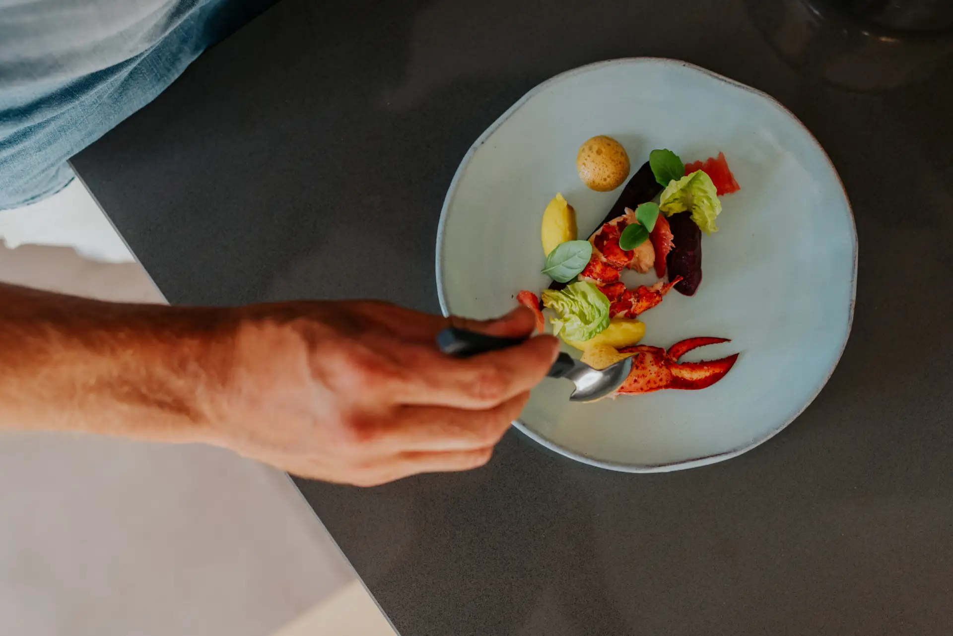 Services Kreeft Grapefruit Saus Van Kreeft Wortel Diverse Structuren Scaled